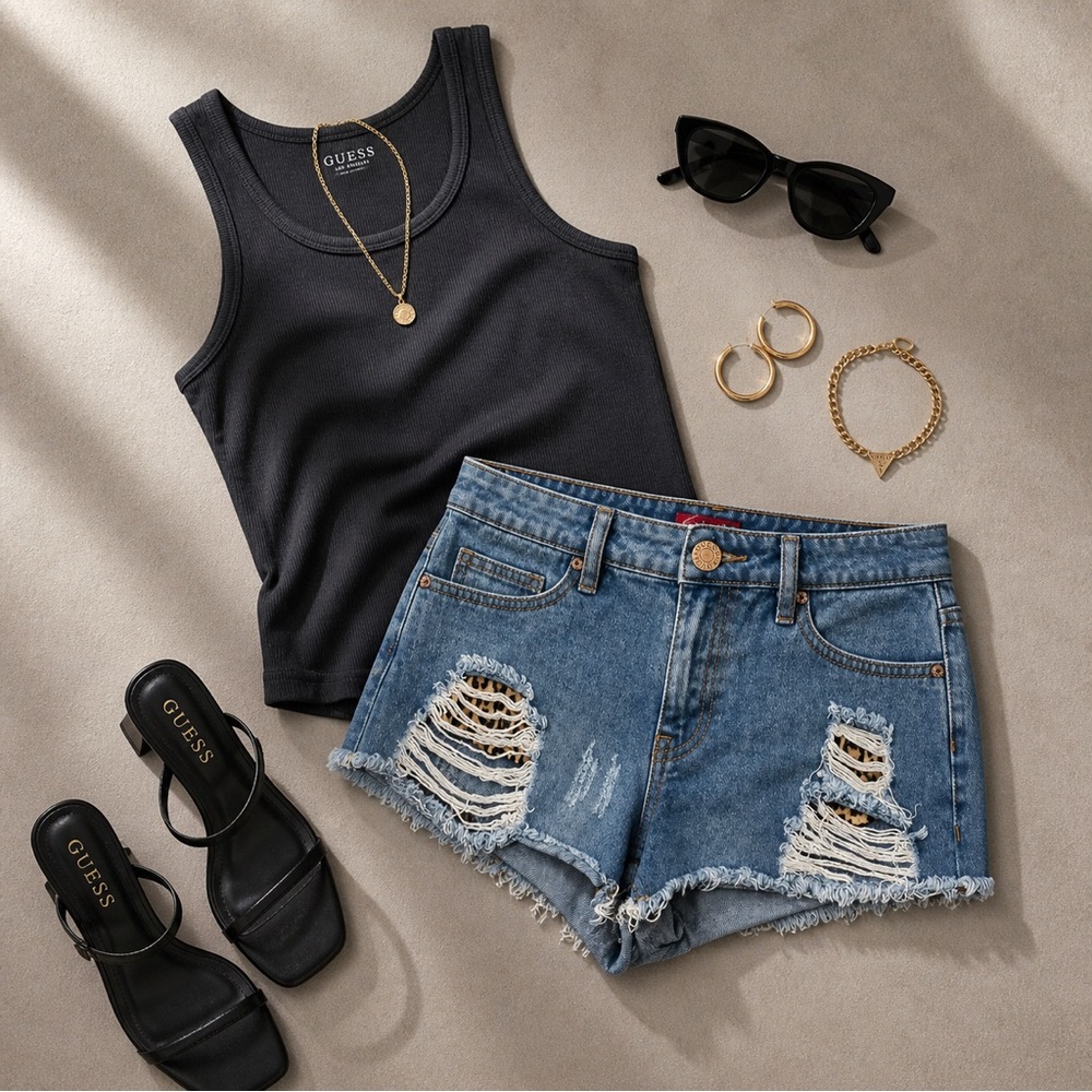 Guess Distressed Peak-a-boo leopard short shorts